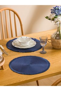 Related product image LC Waikiki Runners & Placemats