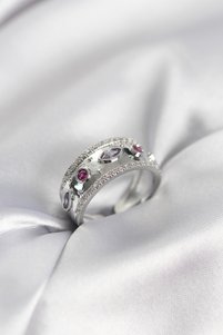 Related product image Lisinya Bijou Rings