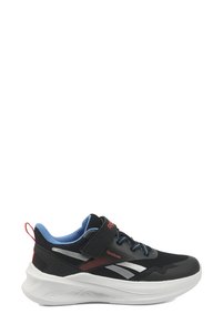 Related product image Reebok Sneakers