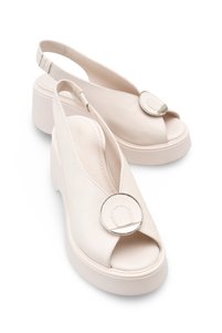 Related product image Solo Bag Sandals