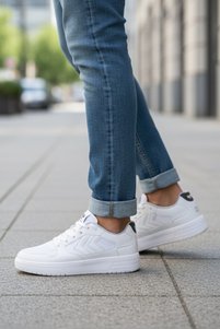 Related product image hummel Sneakers