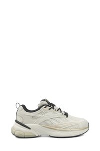 Related product image Reebok Sneakers