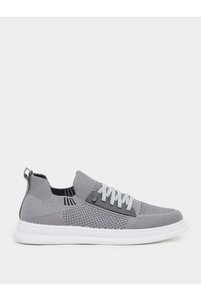 Related product image Styli Sneakers