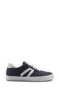 Related product image Kinetix Sneakers