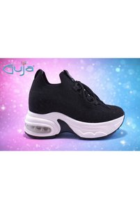 Related product image Guja Sneakers