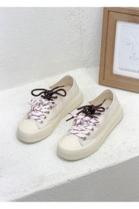 Related product image Guja Sneakers