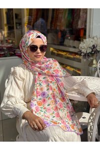 Related product image La boutique Shawls