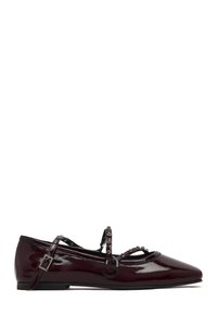 Related product image Derimod Ballerina Flats