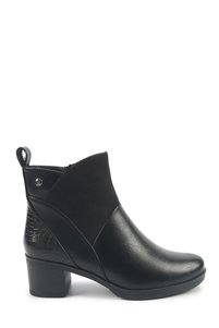 Related product image Polaris Boots