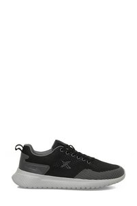 Related product image Kinetix Sneakers