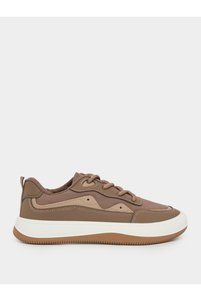 Related product image Styli Sneakers