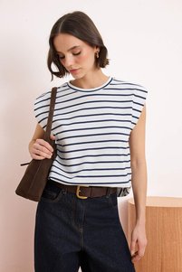 İlgili ürün resmi Trendyolmilla T-Shirt