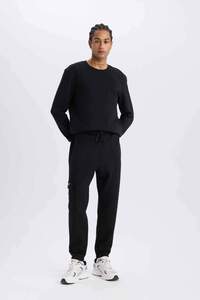 Related product image Defacto Sweatpants
