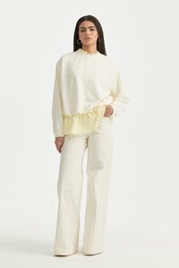 İlgili ürün resmi Nihan Sweatshirt