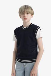 Related product image Defacto Sweater Vests