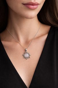 Related product image DoubleMax Bijou Necklaces