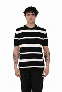 Related product image İLKCET MODA T-Shirts