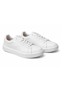 Related product image LUFIAN Sneakers