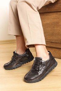 Related product image Fast Step Sneakers