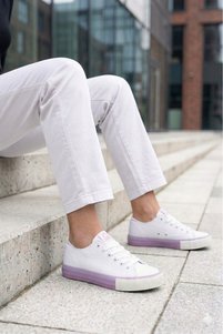 Related product image Benetton Sneakers