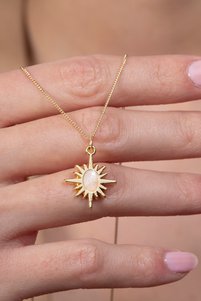صورة المنتج ذات الصلة Elika Silver قلادات