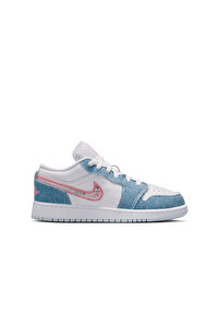 İlgili ürün resmi Nike Sneaker