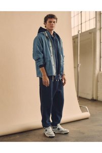 Related product image American Eagle Jeans