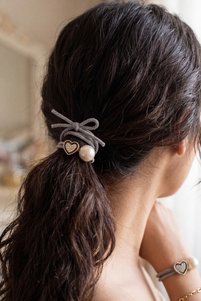 Related product image PETEK AKSESUAR Hair Clips