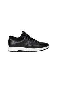 Related product image Voyager Flats