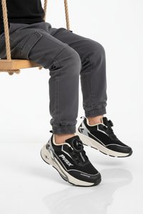 Related product image Promax Sneakers
