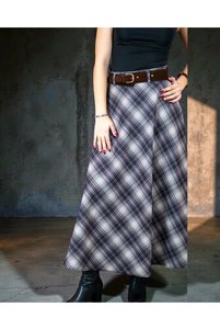 İlgili ürün resmi ALMİLA MODA Etek