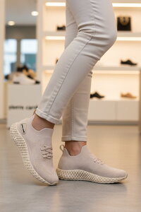 Related product image Pierre Cardin Sneakers