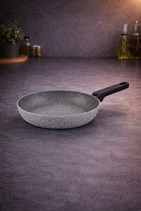 Related product image lavonni Pans