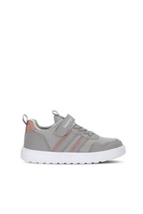 Related product image Slazenger Sneakers