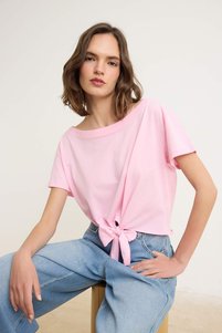 İlgili ürün resmi Trendyolmilla T-Shirt