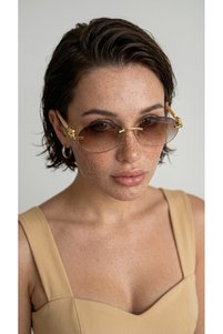 Related product image TomyHelf Sunglasses