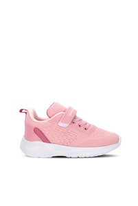 Related product image Slazenger Sneakers