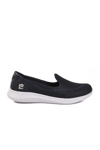 Related product image Pierre Cardin Sneakers