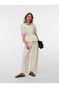 Obrázek souvisejícího produktu Vero Moda Halenky