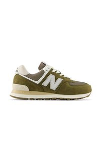 Related product image New Balance Sneakers