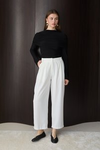 Related product image Melike Tatar Trousers