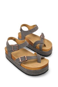 Related product image Riccon Sandals