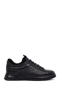 Related product image Derimod Sneakers