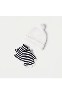 Related product image Juniors Hats