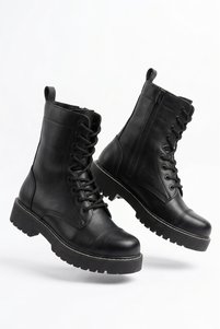 Related product image Zerenyus Boots