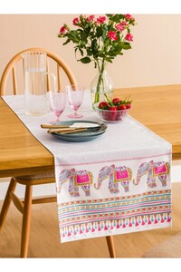 Related product image LC Waikiki Runners & Placemats