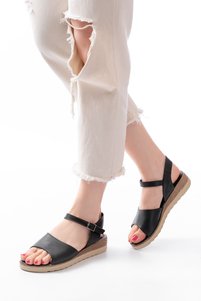 Related product image Zerenyus Sandals