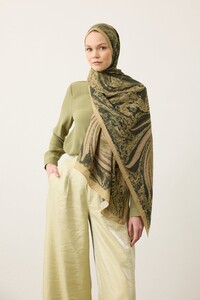 Related product image İpekhan Shawls