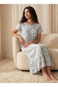 Related product image FAV Nightgowns