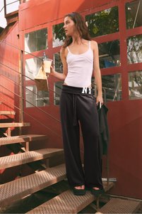 صورة المنتج ذات الصلة Stradivarius تي-شيرتات